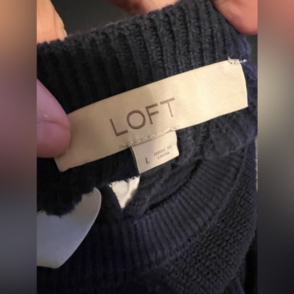 LOFT  Navy Blue Sweater with White Bow On Back Size Large EUC - Picture 3 of 5